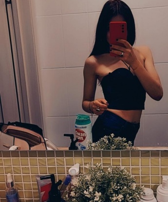 Проститутка Сюра